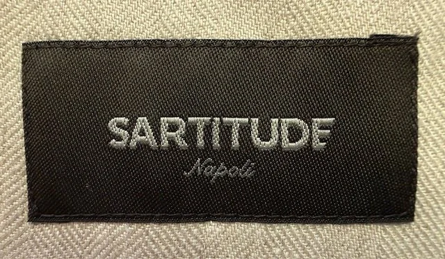 Sartitude Napoli — Borghetti & Bülow Sartitude Napoli — Borghetti & Bülow
